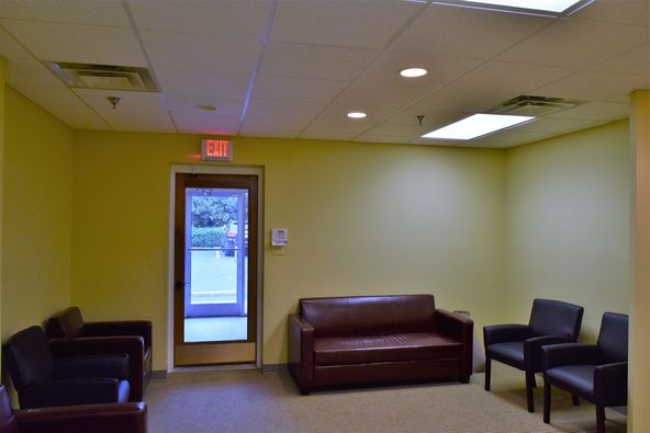 Farragut Office Building : 109-113 Peterson Road, Farragut, TN 37934